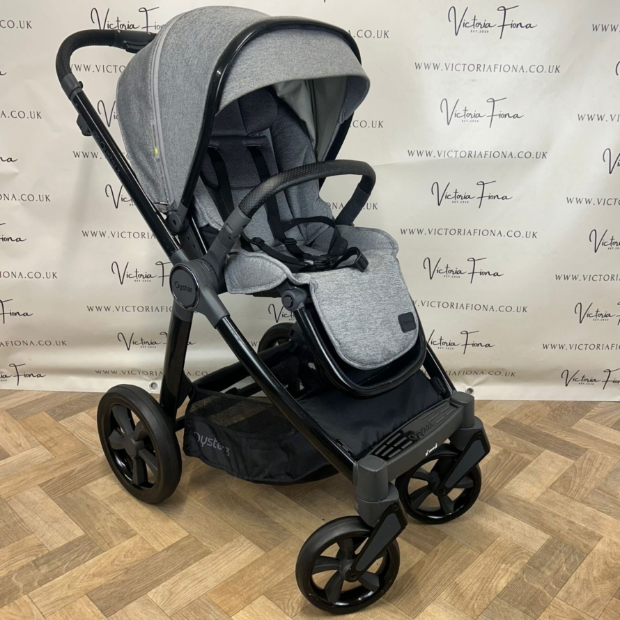 PRELOVED Babystyle Oyster 3 Pushchair Travel System - Orion Grey & Black - Image 6