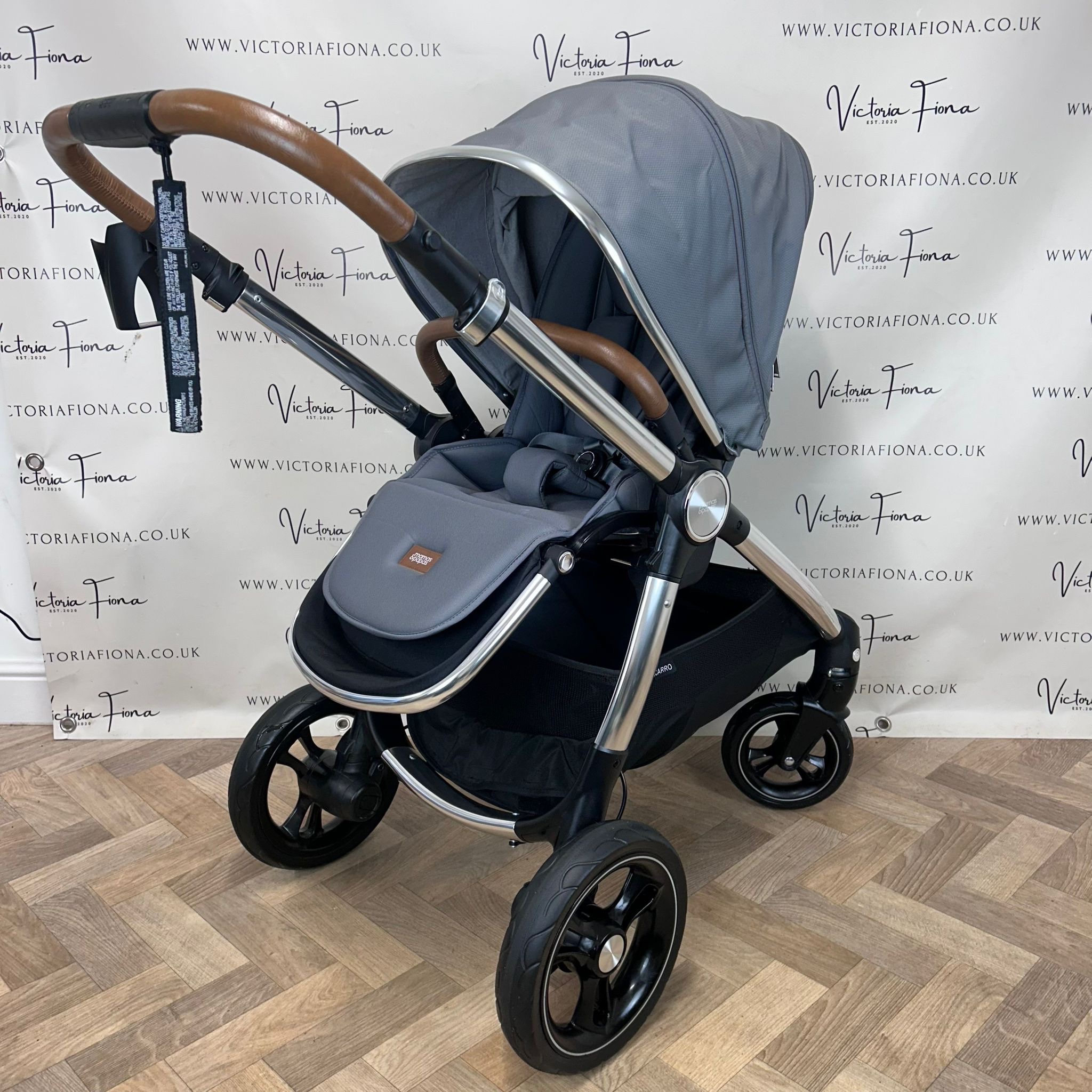 PRELOVED Mamas & Papas Ocarro Carrycot & Pushchair with Cybex 360 Spin Car Seat & Isofix - Fossil Grey - Image 5