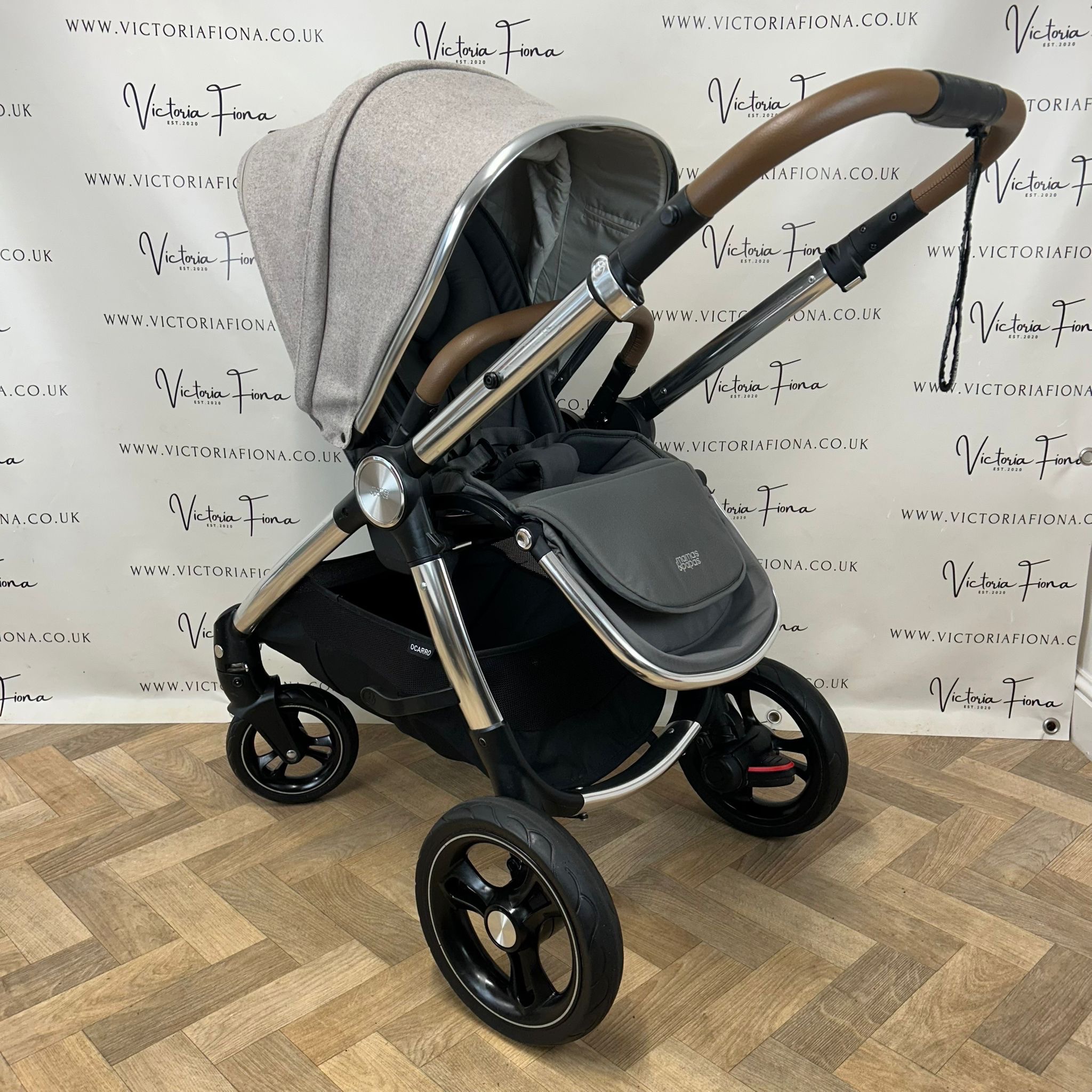 PRELOVED Mamas & Papas Ocarro Carrycot & Pushchair - Heritage Cashmere - Image 6