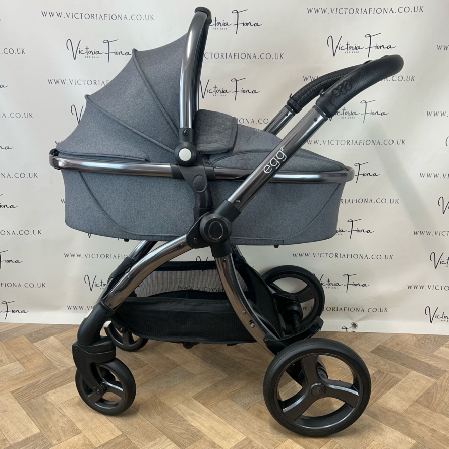 PRELOVED Egg2 Complete Travel System - Quartz Grey - Image 2