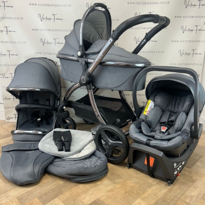 PRELOVED Egg2 Complete Travel System - Quartz Grey