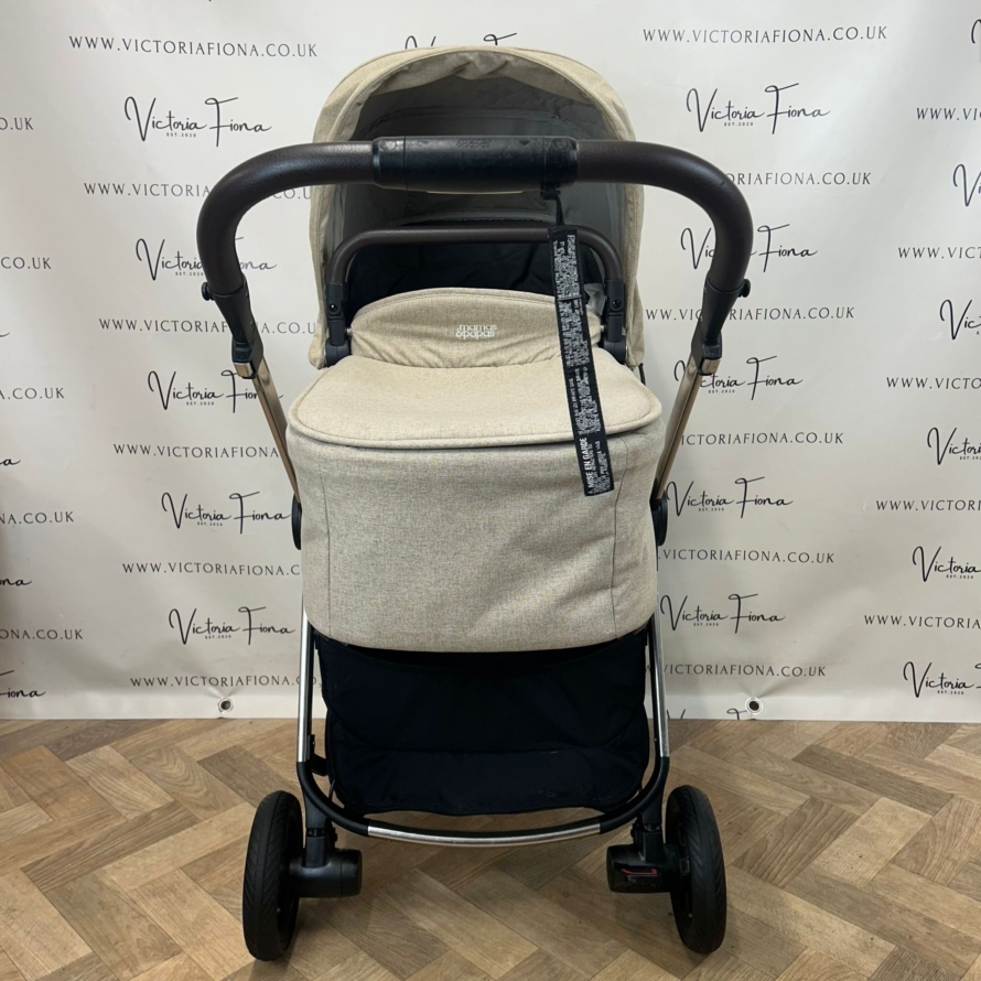 PRELOVED Mamas & Papas Strada Carrycot & Pushchair - Cashmere - Image 4