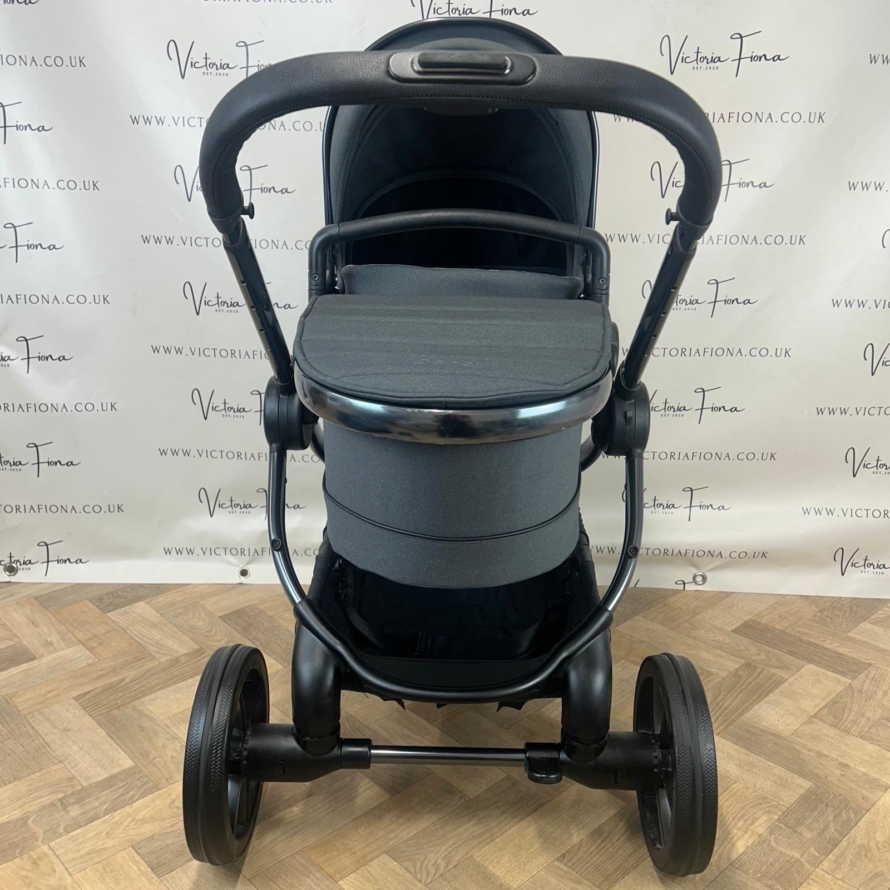 PRELOVED iCandy Peach 7 Pushchair with accessories - DARK GREY RRP£1543 - Image 4