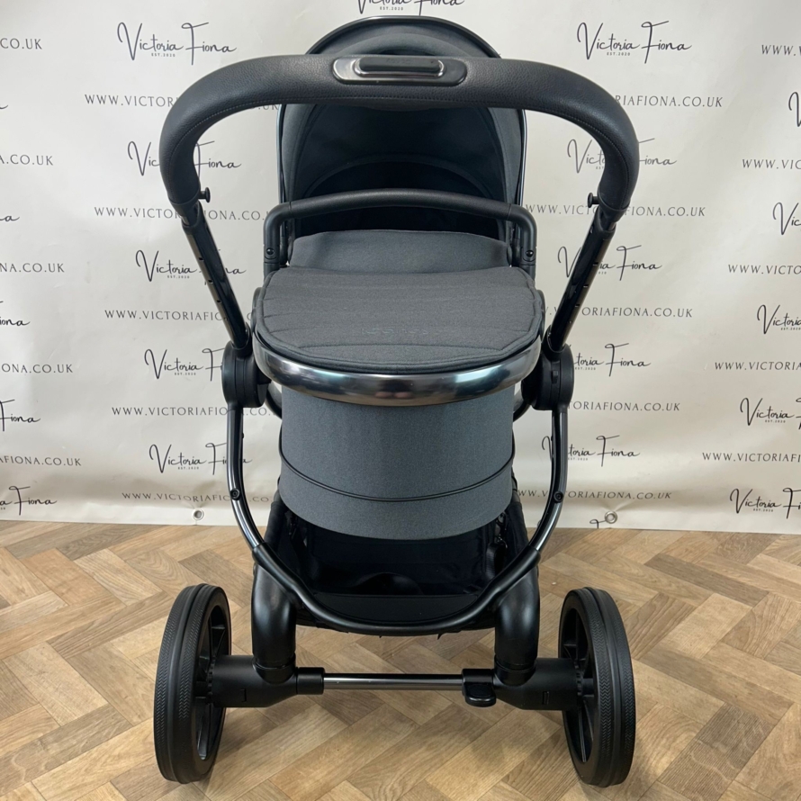 PRELOVED iCandy Peach 7 Pushchair with Maxi Cosi 360 Car Seat & Isofix - DARK GREY RRP£1983 - Image 3