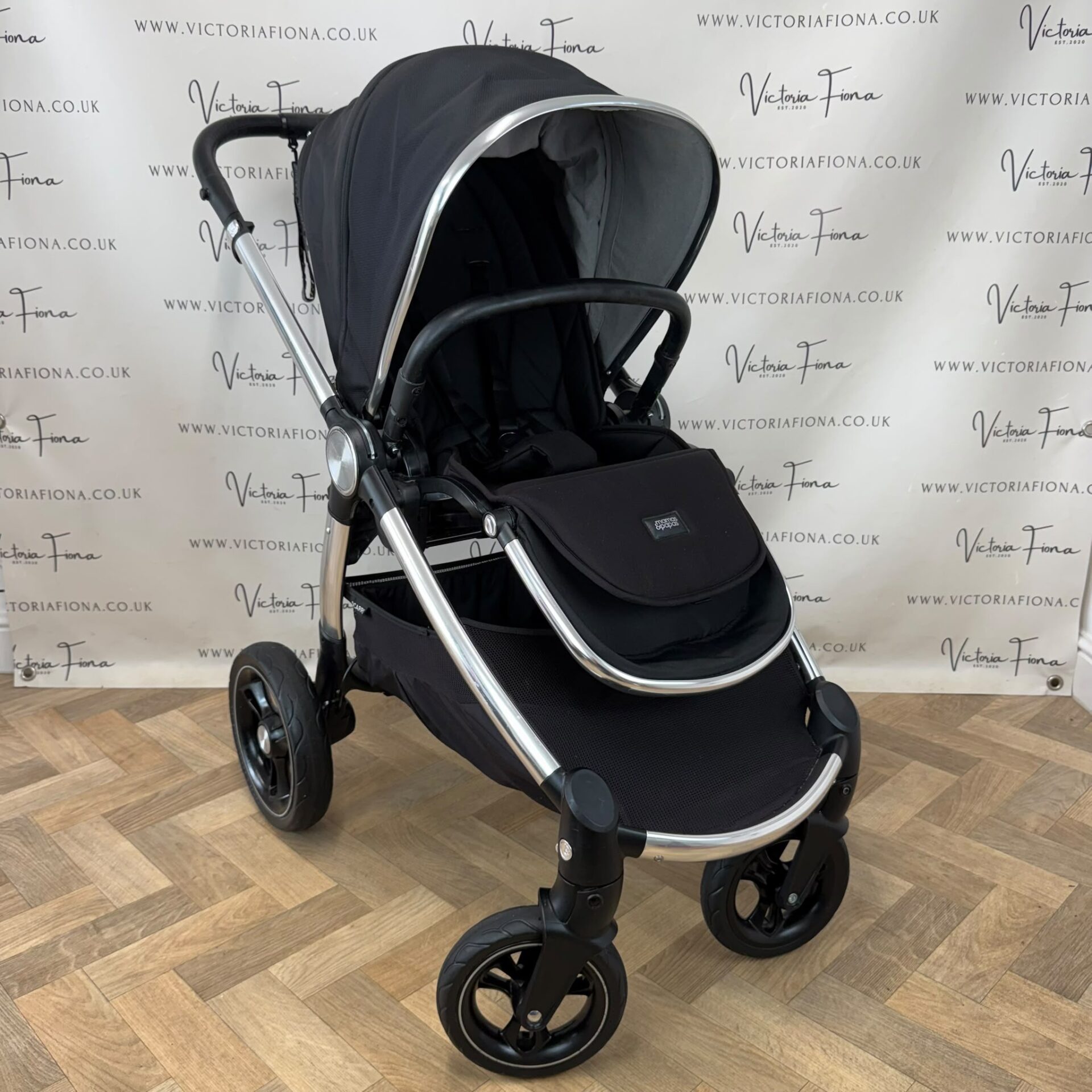 PRELOVED Mamas & Papas Ocarro Pushchair - Black & Chrome - Image 9
