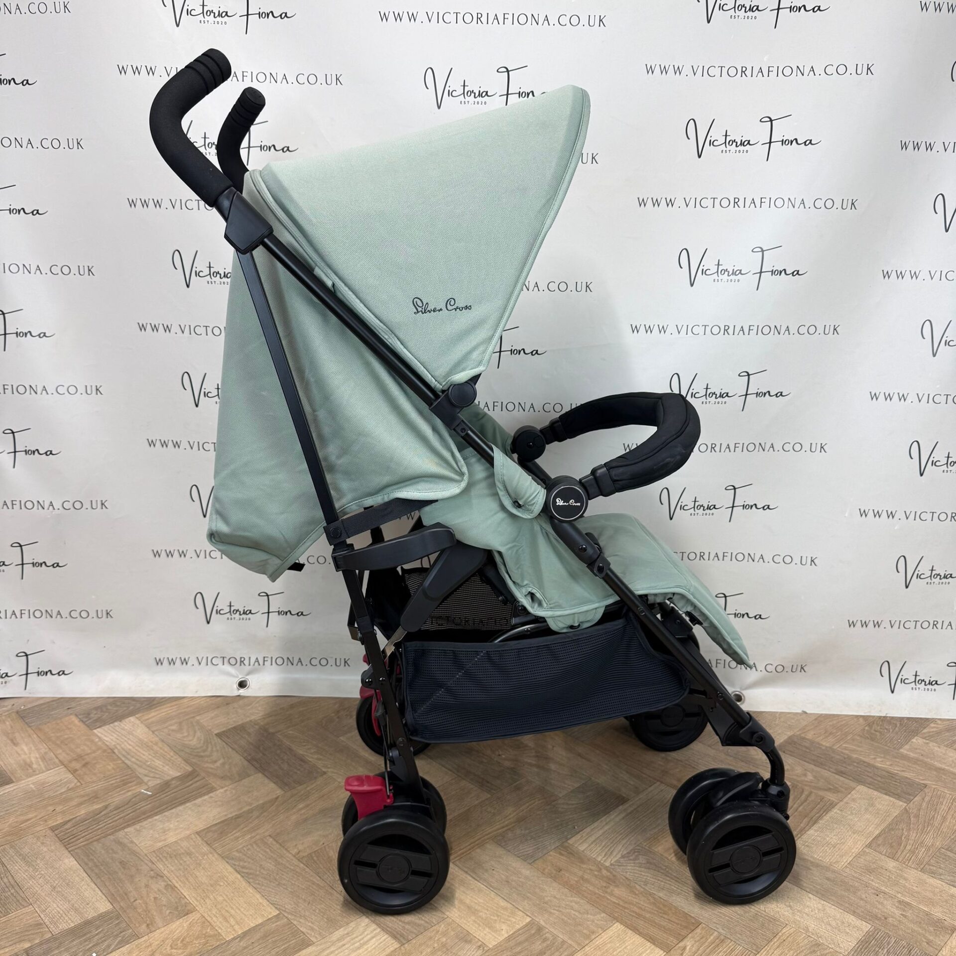 EX-DISPLAY Silver Cross Pop Pushchair - Sage RRP£195 - Image 2