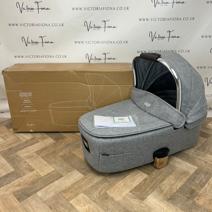 NEW Mamas and Papas Ocarro Carrycot - Woven Grey