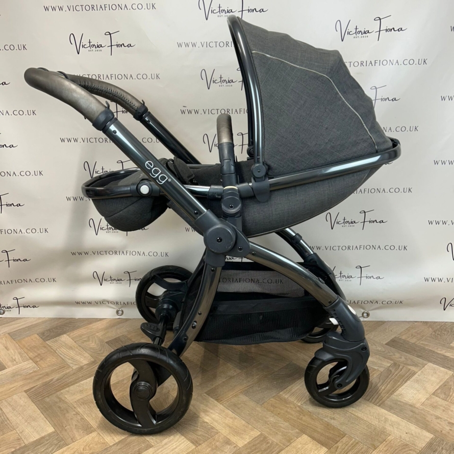 PRELOVED Babystyle Egg Pushchair & Carrycot - Carbon Grey 🩶 - Image 5