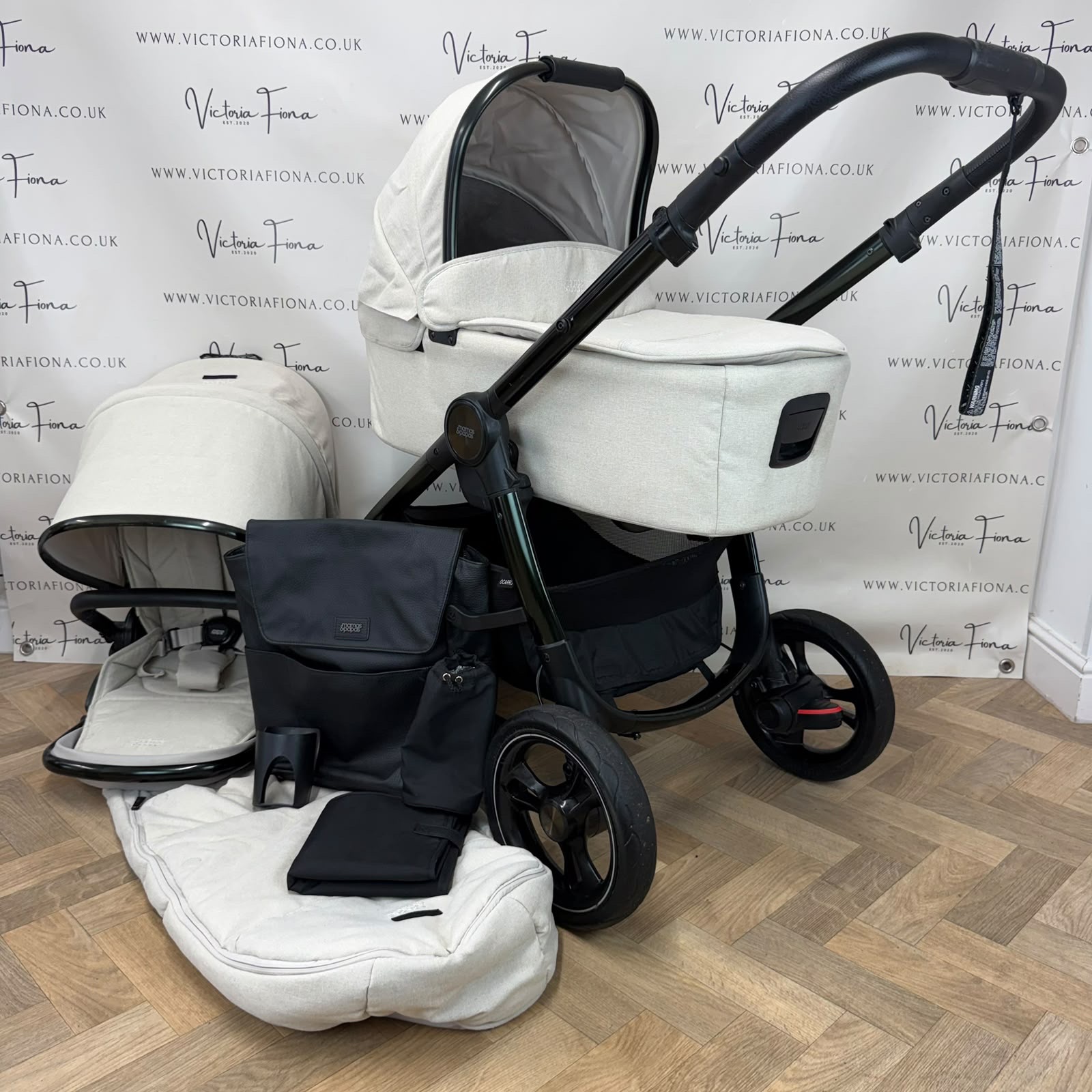 PRELOVED Mamas And Papas Ocarro Pushchair & Carrycot - Calico
