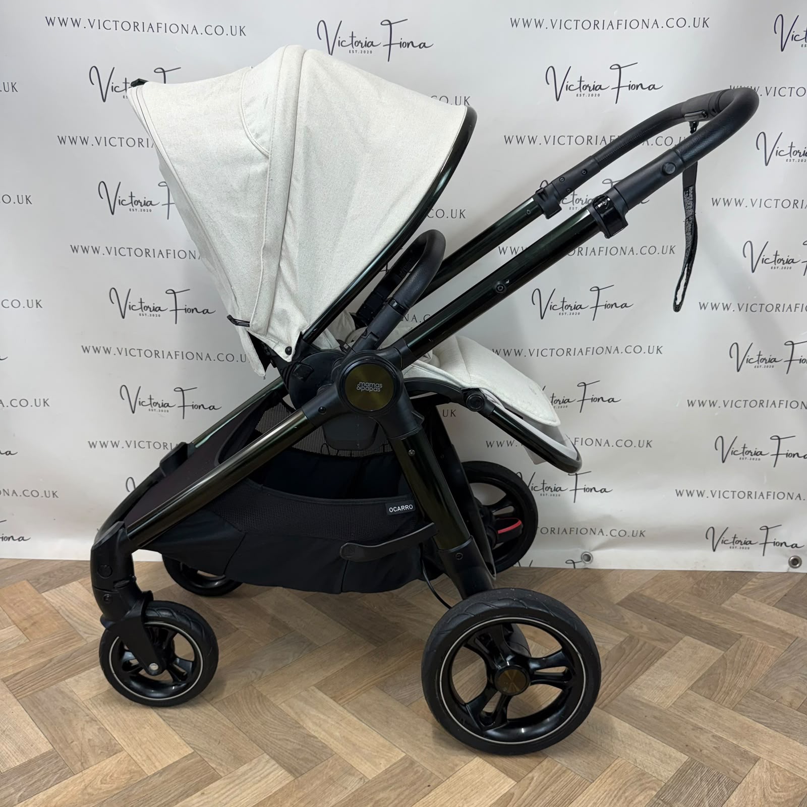 PRELOVED Mamas And Papas Ocarro Pushchair & Carrycot - Calico - Image 7