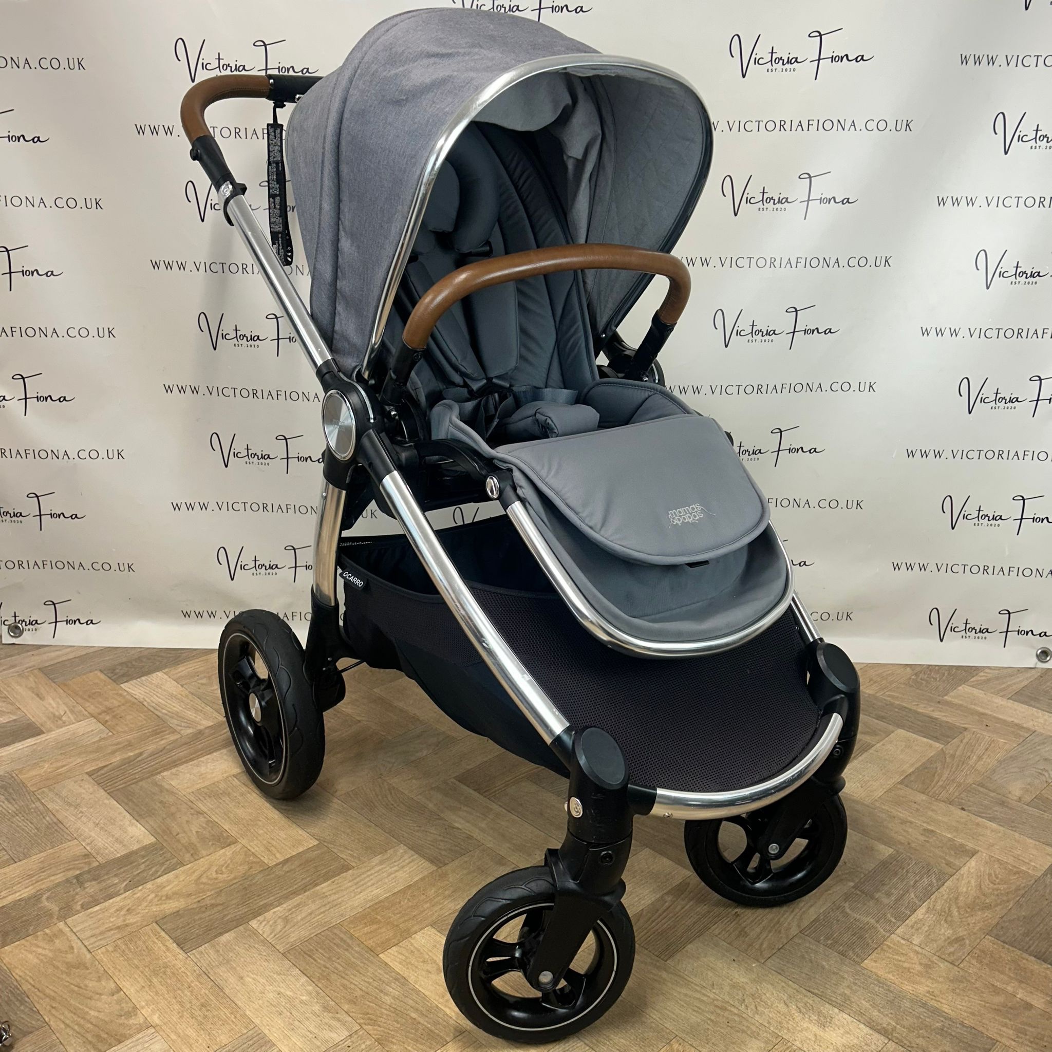 PRELOVED Mamas & Papas Ocarro Pushchair & Carrycot - Shadow Grey - Image 7