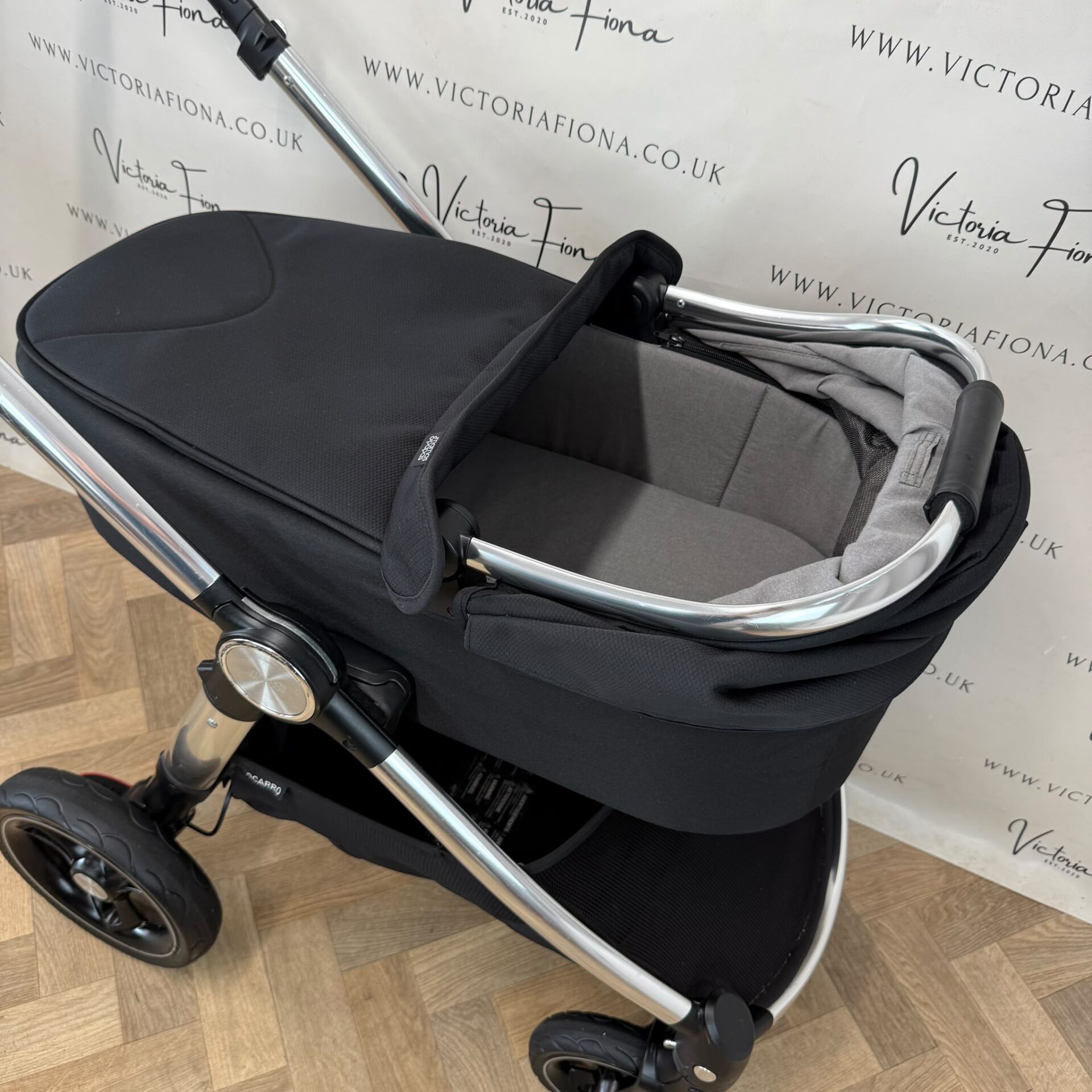 PRELOVED Mamas & Papas Ocarro Pushchair - Black & Chrome - Image 4