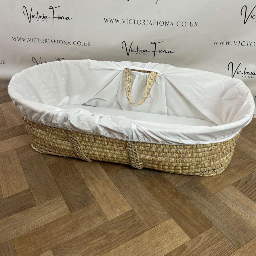 NEW Clair de Lune White & Natural Wicker Moses Basket