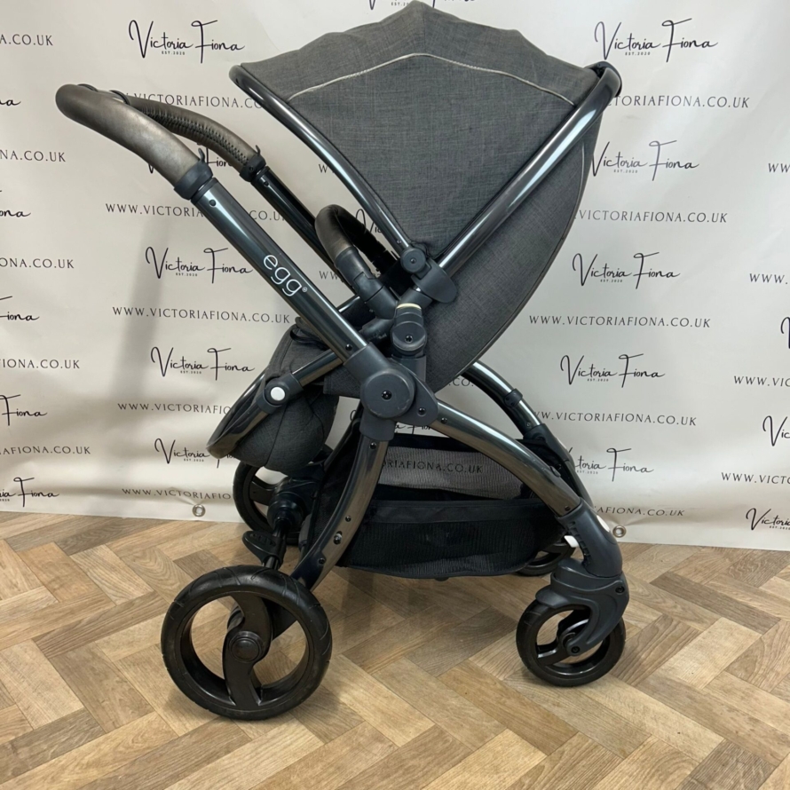 PRELOVED Babystyle Egg Pushchair & Carrycot - Carbon Grey 🩶 - Image 7