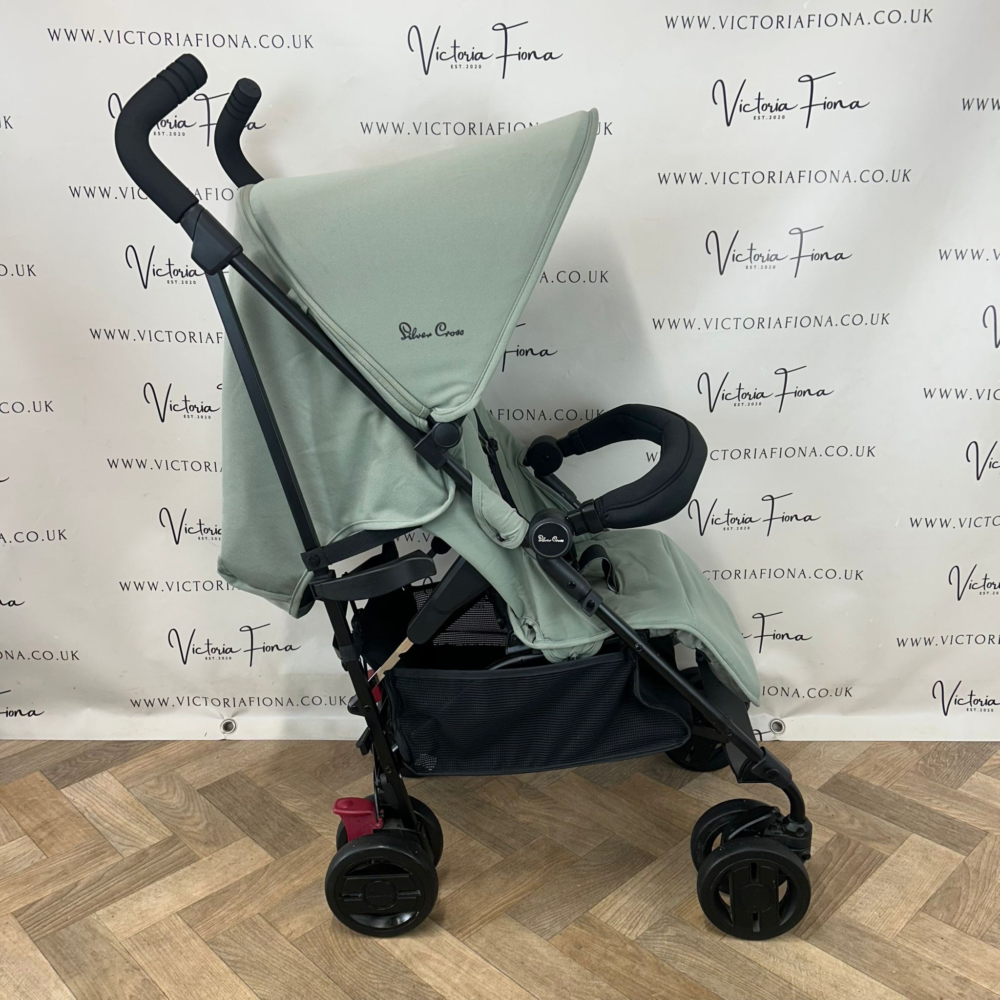 PRELOVED Silver Cross Pop Pushchair - Sage RRP£195 - Image 5