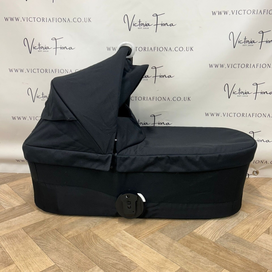 NEW Cybex Cot S – Deep Black RRP£230 - Image 2