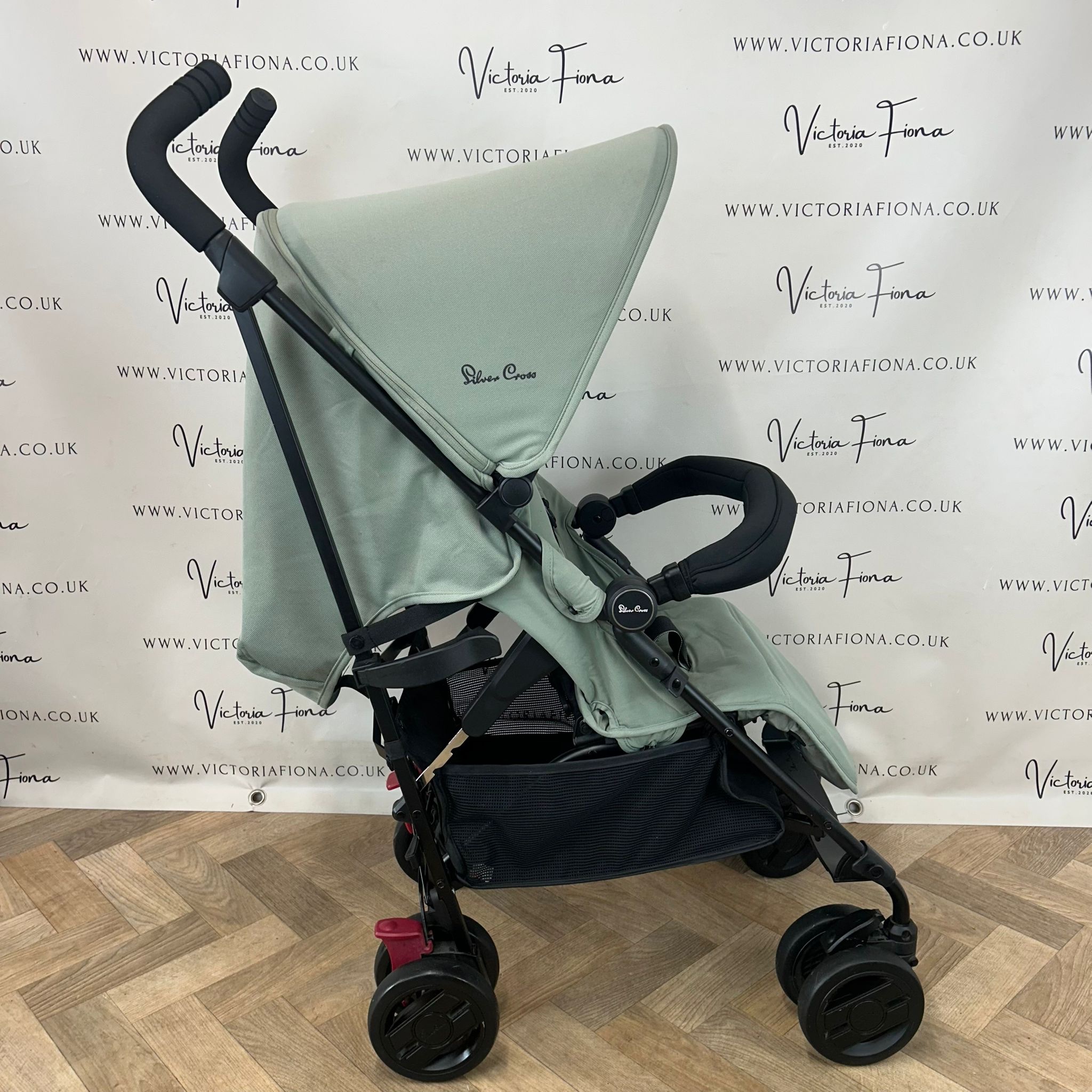 PRELOVED Silver Cross Pop Pushchair - Sage RRP£195 - Image 3