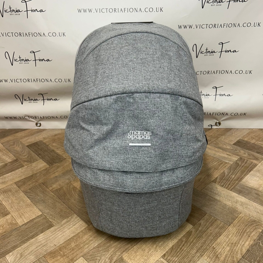 NEW Mamas and Papas Ocarro Carrycot - Woven Grey - Image 3