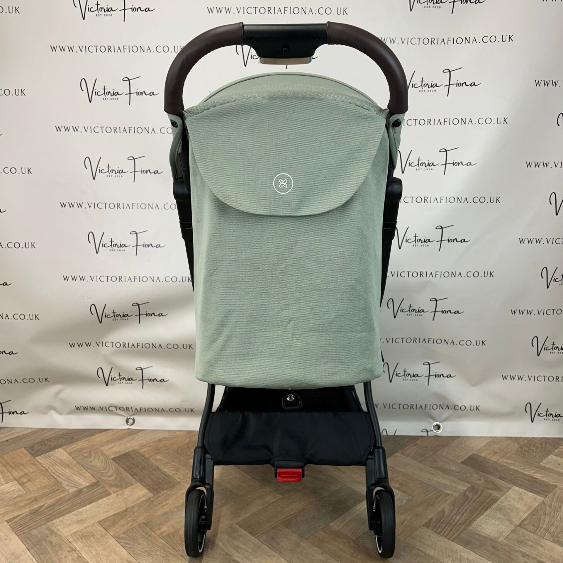 PRELOVED Silver Cross Clic Compact Stroller - Sage Green RRP£295 - Image 3