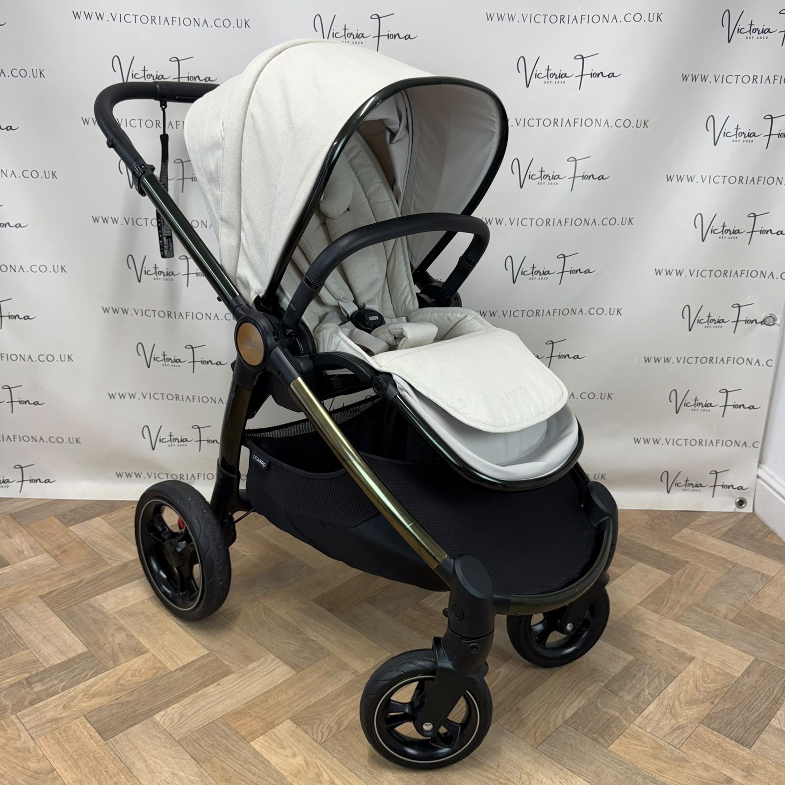 PRELOVED Mamas And Papas Ocarro Pushchair & Carrycot - Calico - Image 9