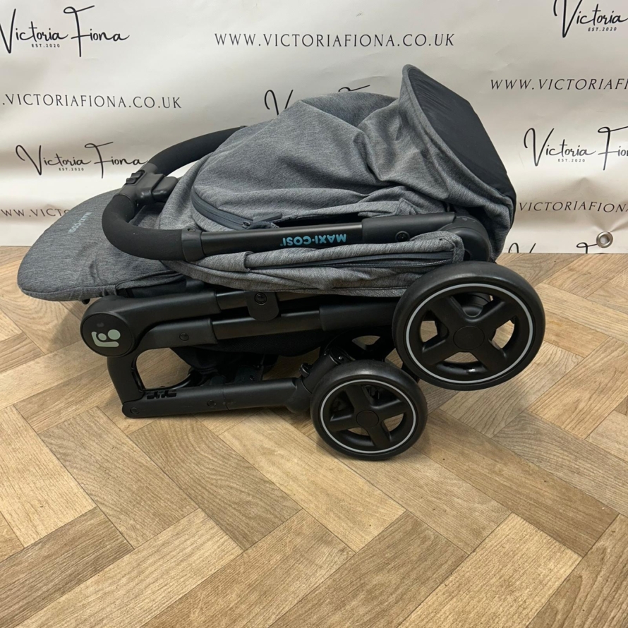 NEW Maxi Cosi Lara2 Lightweight Stroller - Light Grey RRP£190 🌧️ - Image 7
