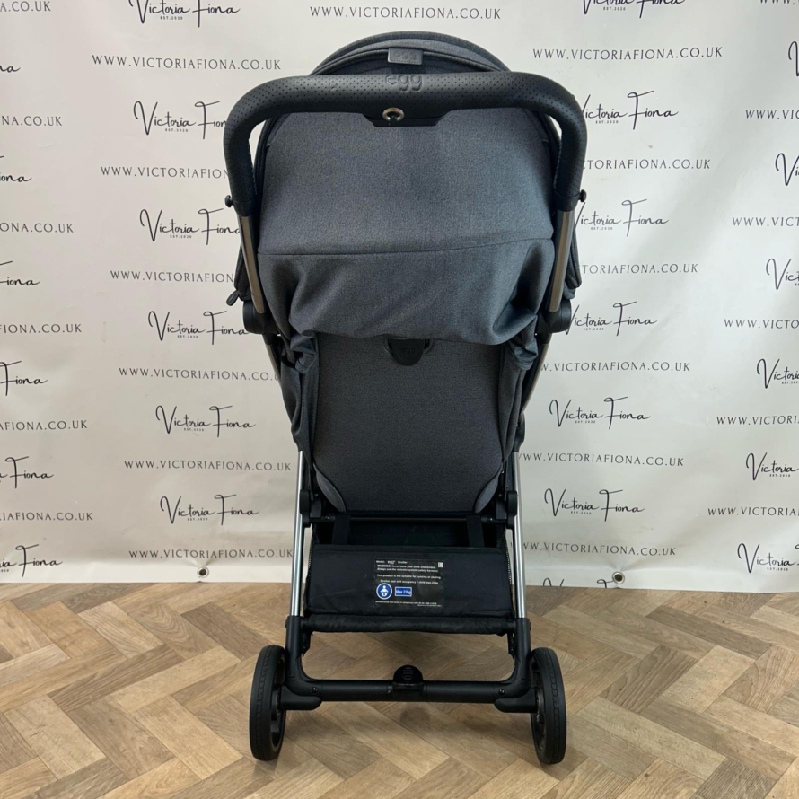 PRELOVED egg® Z Stroller Chassis - QUARTZ GREY RRP£399 - Image 3