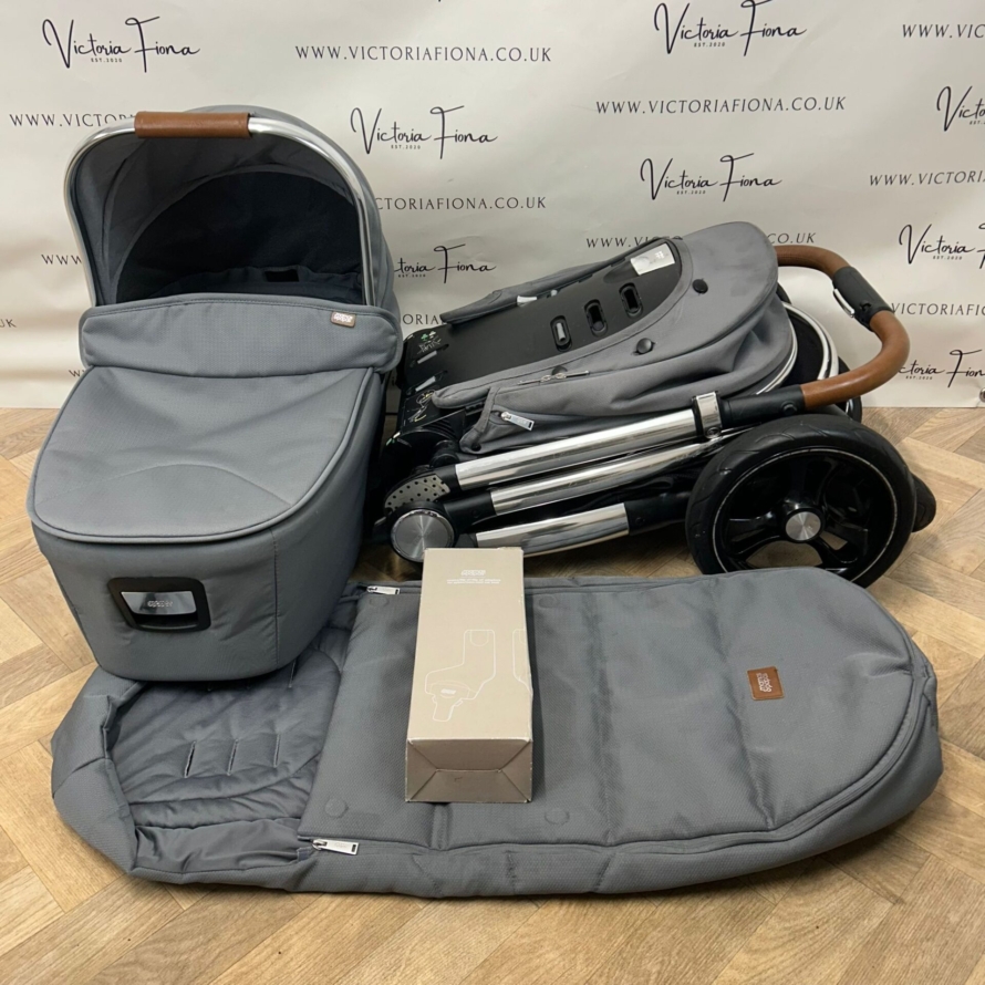 PRELOVED Mamas & Papas Ocarro Carrycot & Pushchair - Fossil Grey 🩶🩶 - Image 8