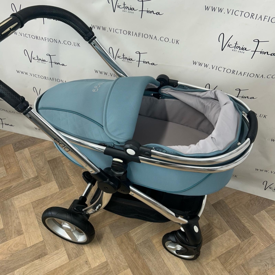 PRELOVED Babystyle Egg Pushchair & Carrycot - Cool Mist Blue 🩵 - Image 5