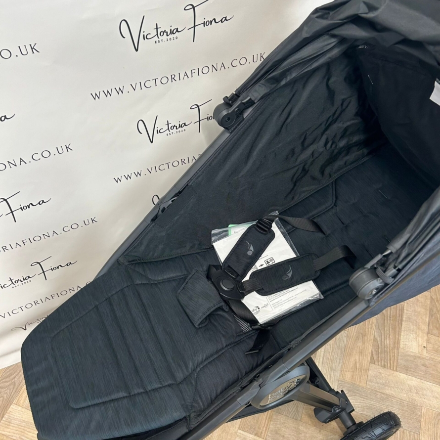 NEW Baby Jogger City Mini GT2 Pushchair, Opulent Black RRP£489 - Image 5