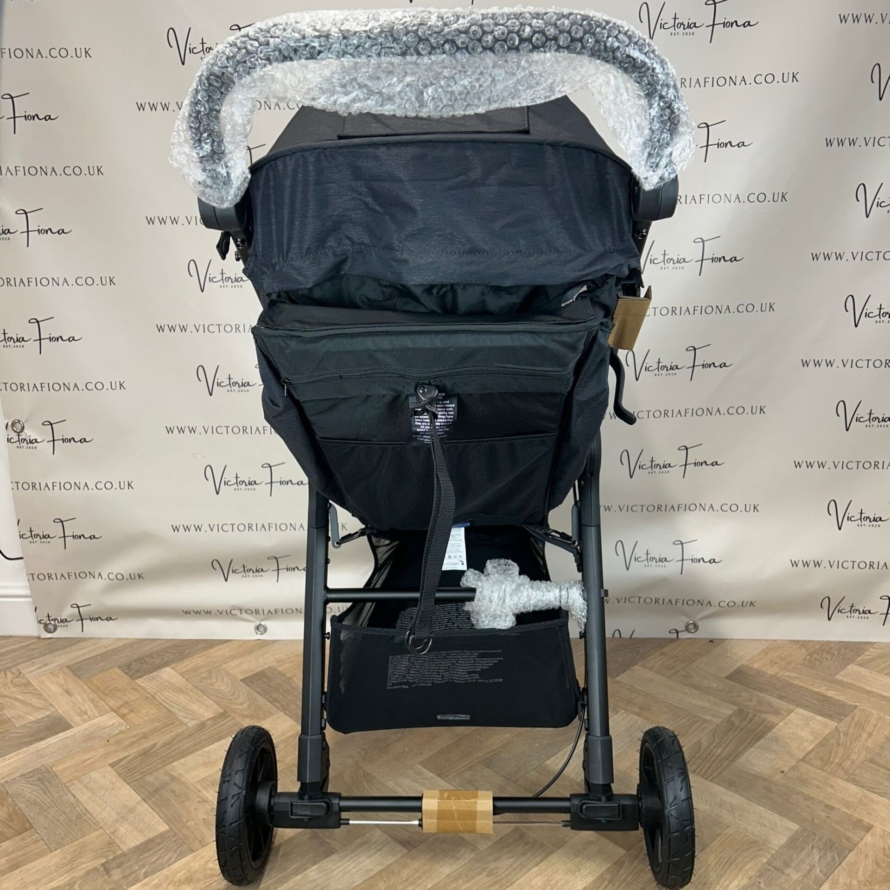 NEW Baby Jogger City Mini GT2 Pushchair, Opulent Black RRP£489 - Image 3