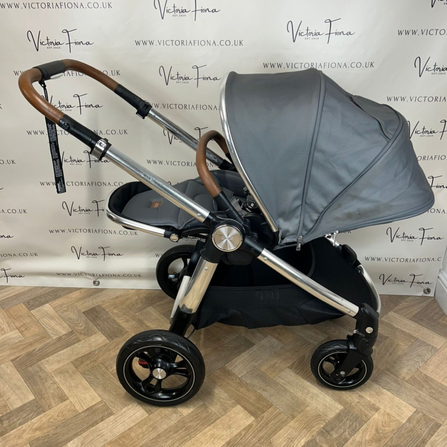 PRELOVED Mamas & Papas Ocarro Carrycot & Pushchair - Fossil Grey 🩶 - Image 6