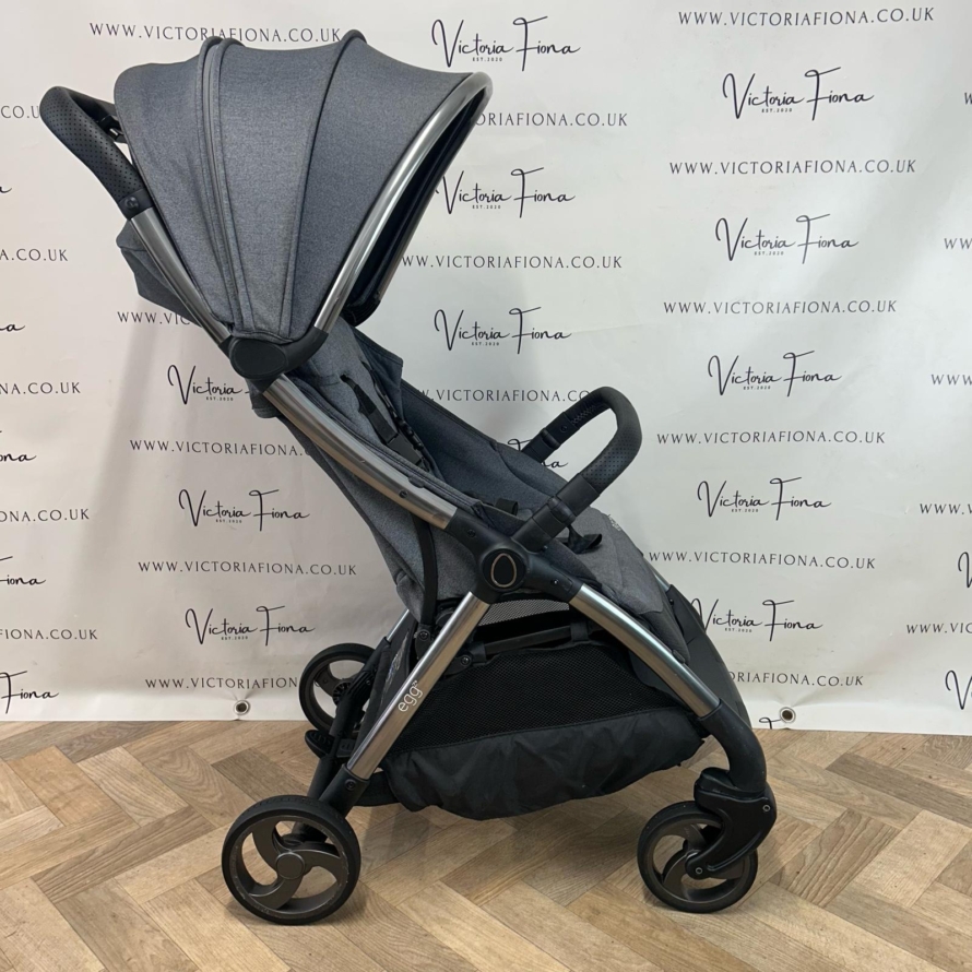 PRELOVED egg® Z Stroller Chassis - QUARTZ GREY RRP£399 - Image 4