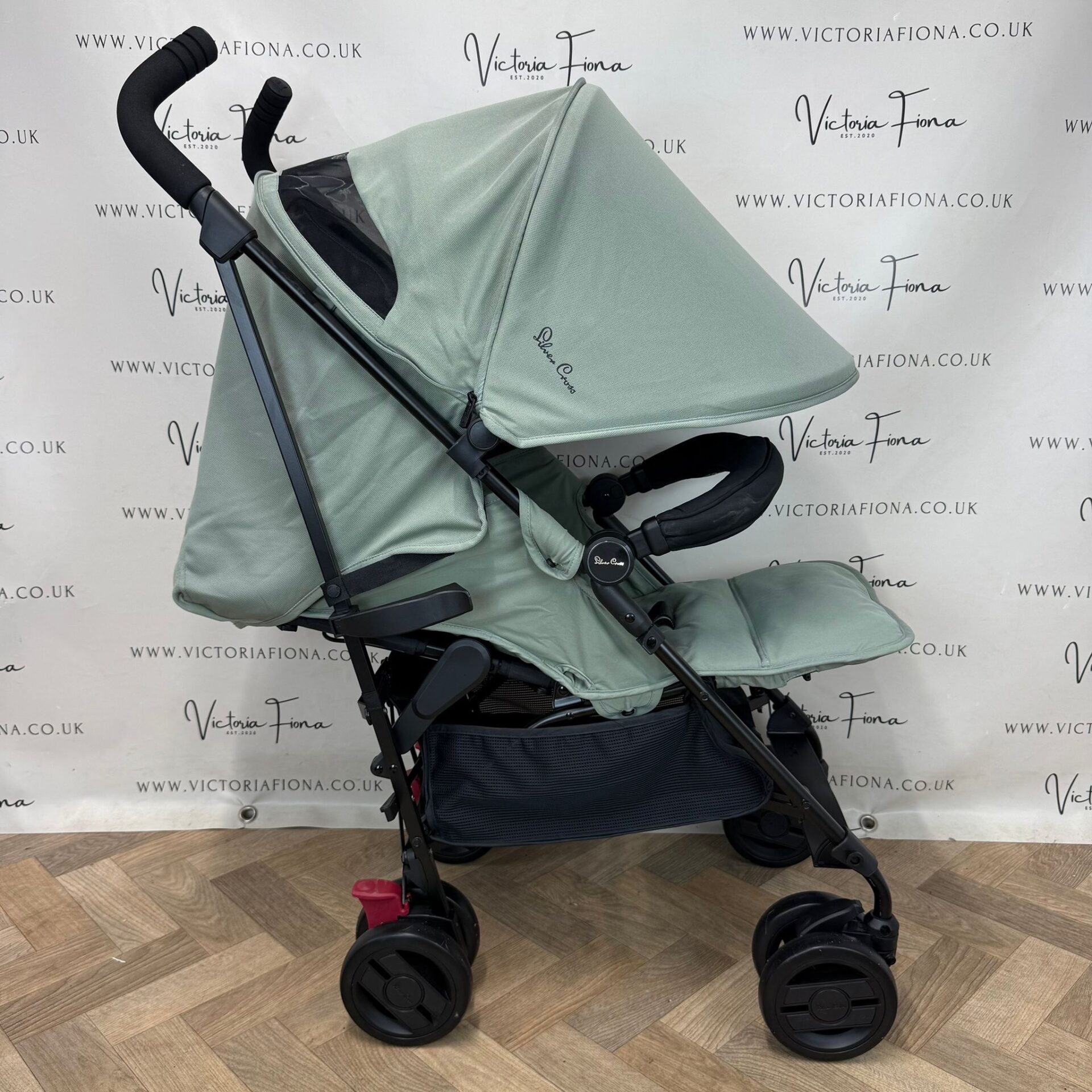 EX-DISPLAY Silver Cross Pop Pushchair - Sage RRP£195 - Image 3