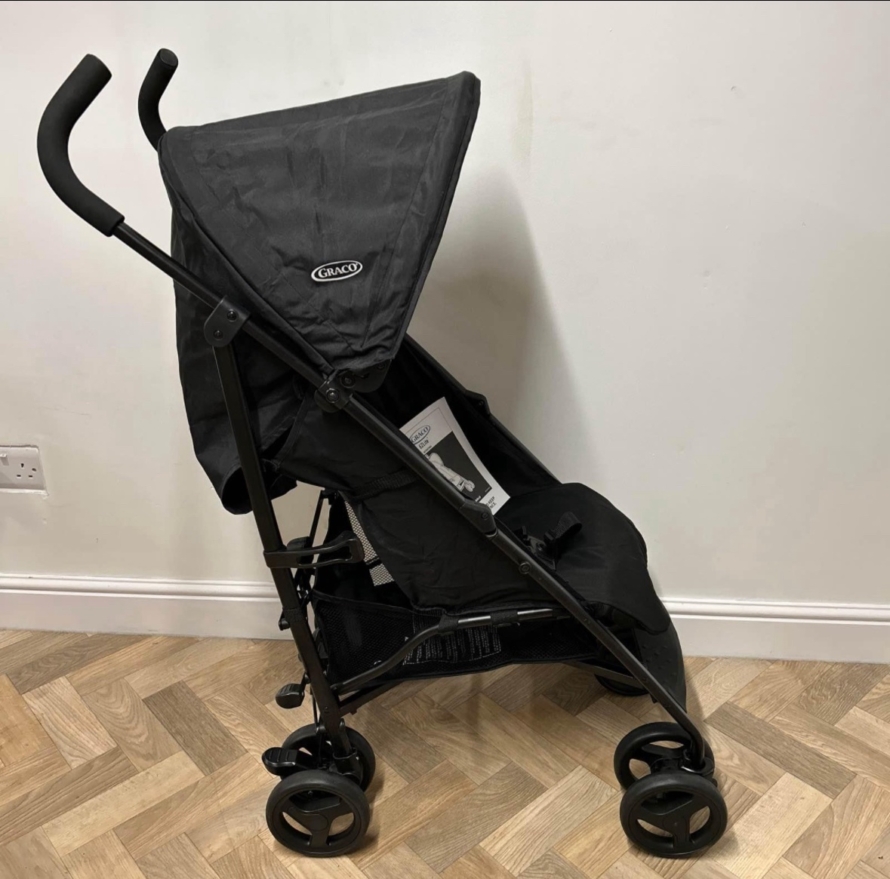 PRELOVED Graco Ezlite Lightweight Stroller Pushchair Black Birth-15kg RRP £50 - Image 2