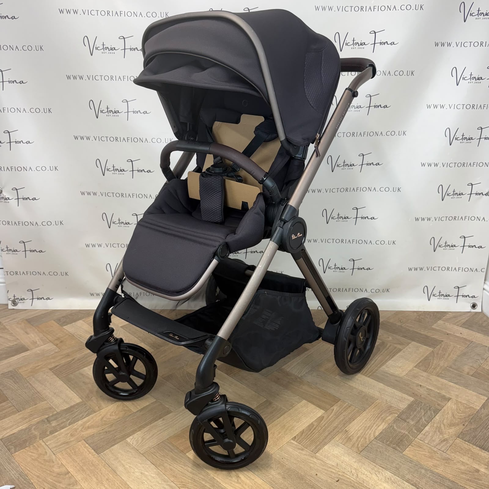 PRELOVED Silver Cross Reef 2 Stroller - Ganache - Image 4