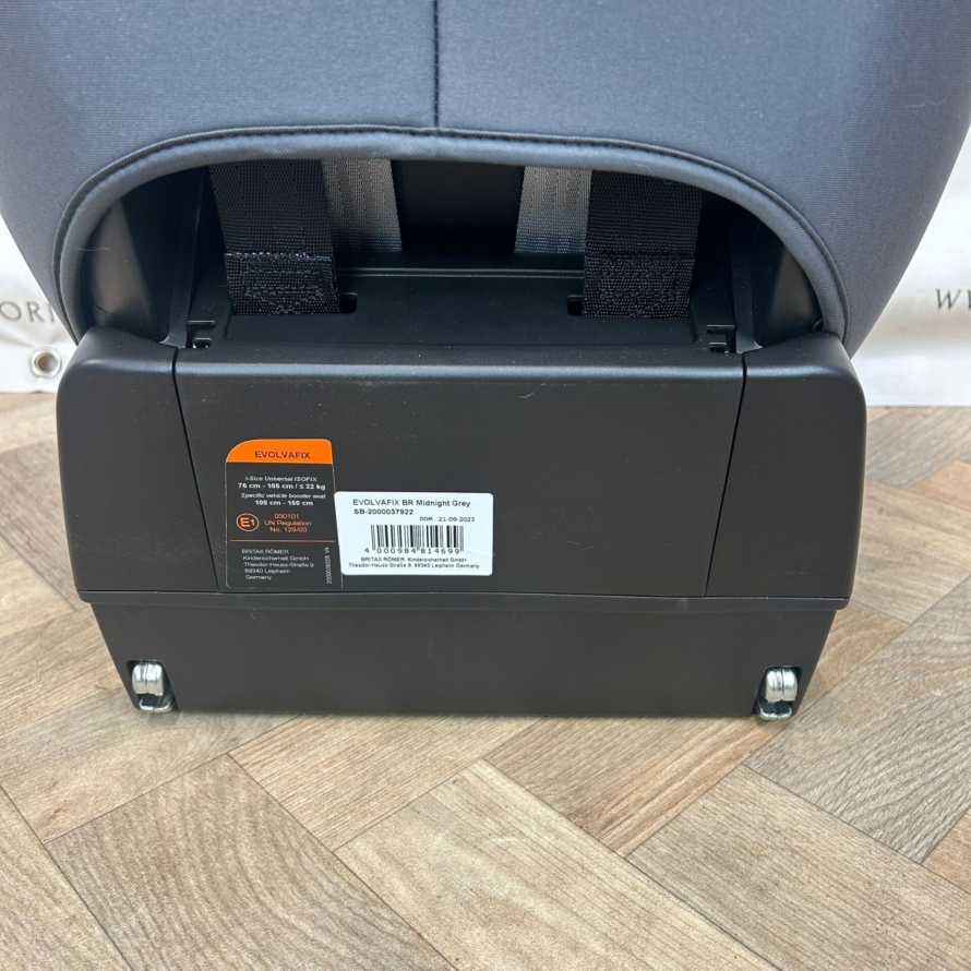 NEW Britax Evolvafix i-Size Group 1/2/3 Car Seat - Midnight Grey RRP£220 - Image 3
