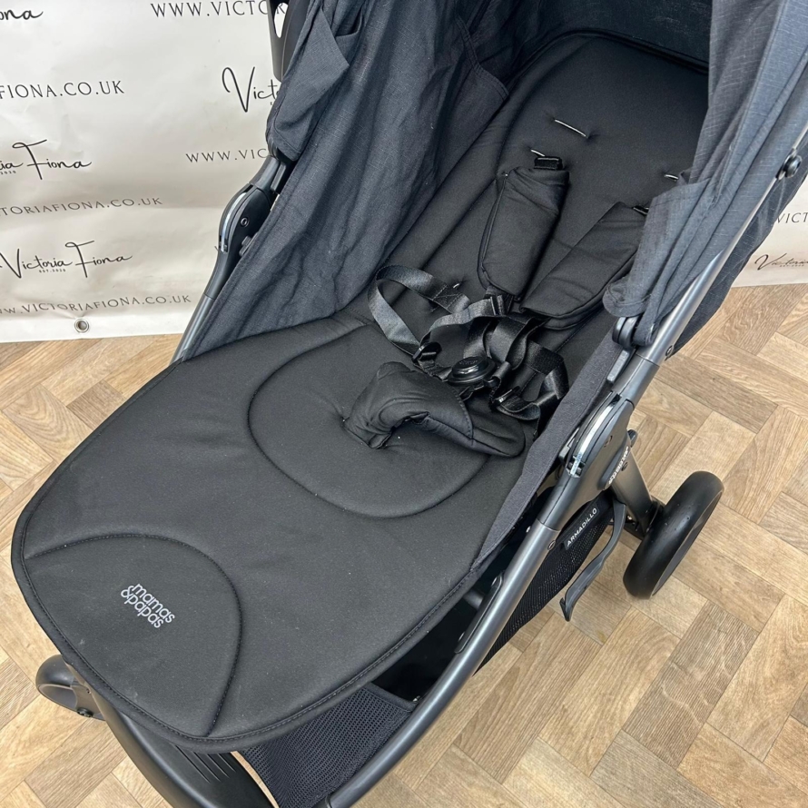 PRELOVED Mamas and Papas Armadillo Stroller - BLACK RRP£249 - Image 3