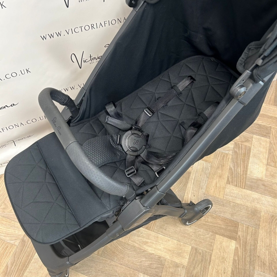 PRELOVED Silver Cross Clic Compact Stroller - Space Black RRP£295 🖤 - Image 3