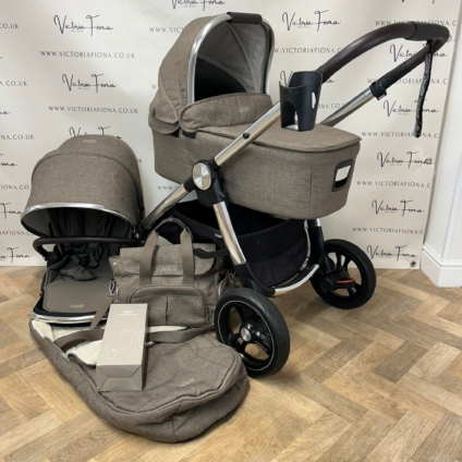 PRELOVED Mamas And Papas Ocarro Pushchair & Carrycot - Walnut Brown 🤎