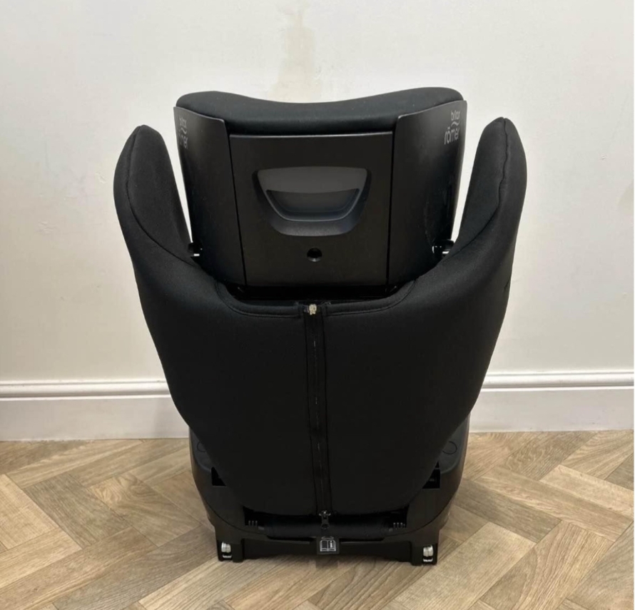 NEW Britax Romer Discovery Plus2 High Back Booster Car Seat - Black RRP£140 - Image 4