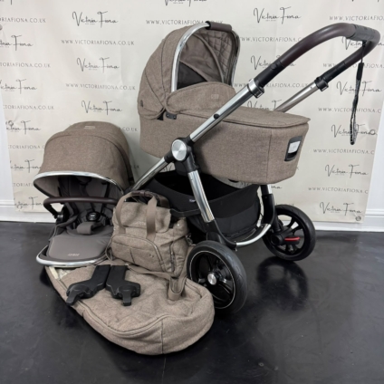 PRELOVED Mamas And Papas Ocarro Pushchair & Carrycot - Walnut Brown 🤎