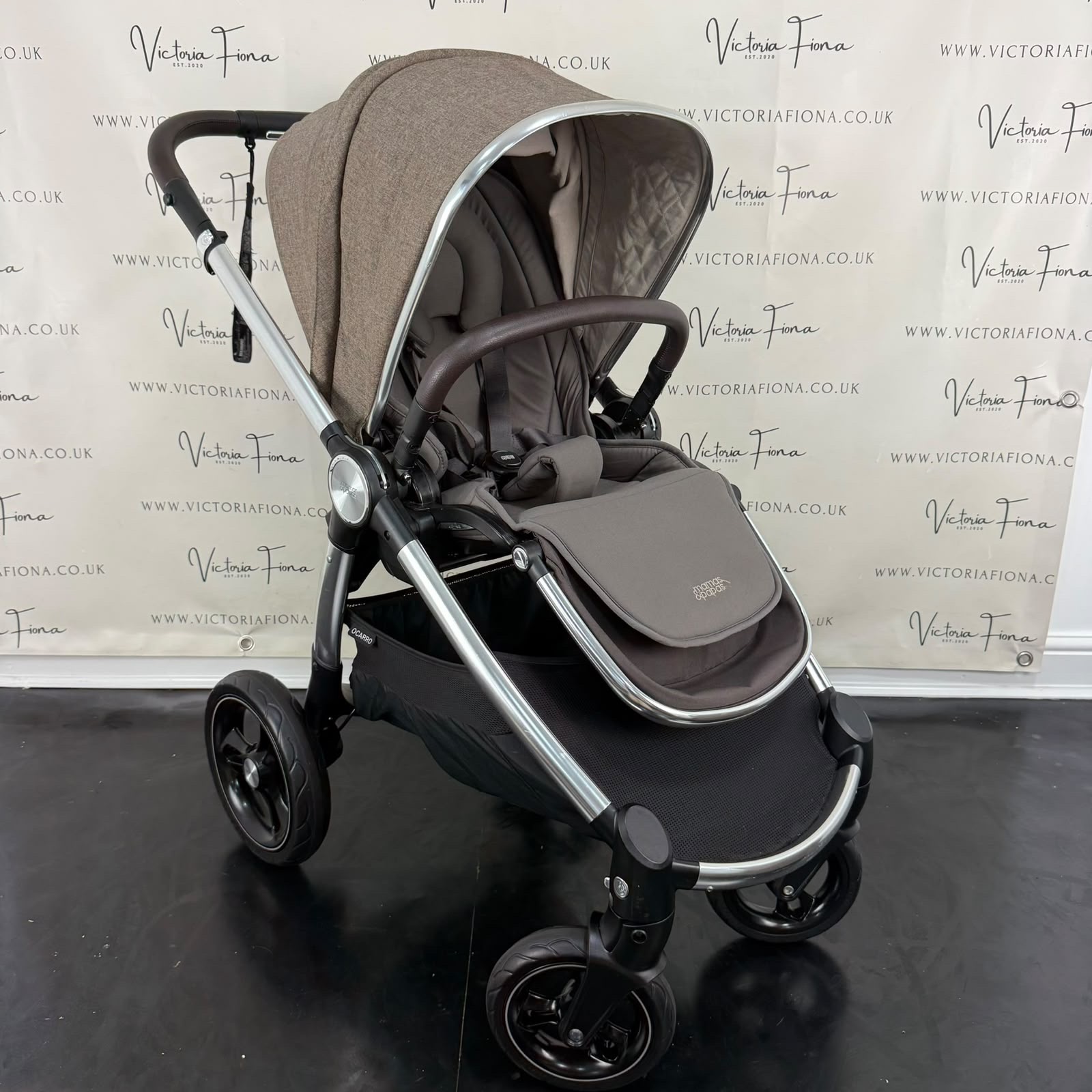 PRELOVED Mamas And Papas Ocarro Pushchair & Carrycot - Walnut Brown 🤎 - Image 7