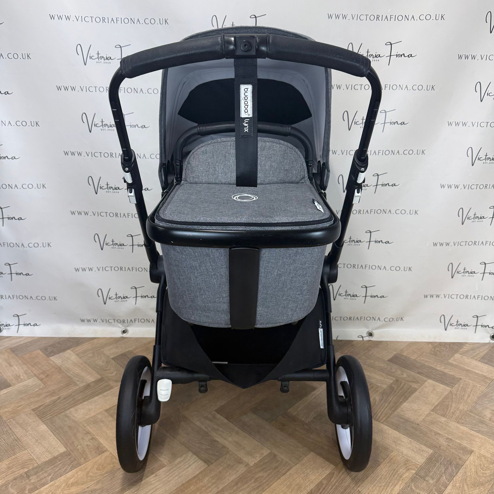 PRELOVED Bugaboo Lynx Carrycot & Pushchair - Grey Melange - Image 3