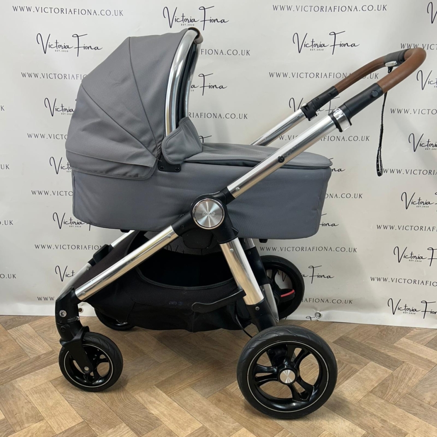 PRELOVED Mamas & Papas Ocarro Carrycot & Pushchair - Fossil Grey 🩶NEW CAR SEAT - Image 2