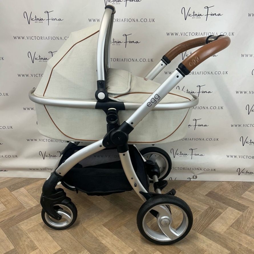 PRELOVED Babystyle Egg Pushchair & Carrycot - Prosecco 🤍 - Image 2