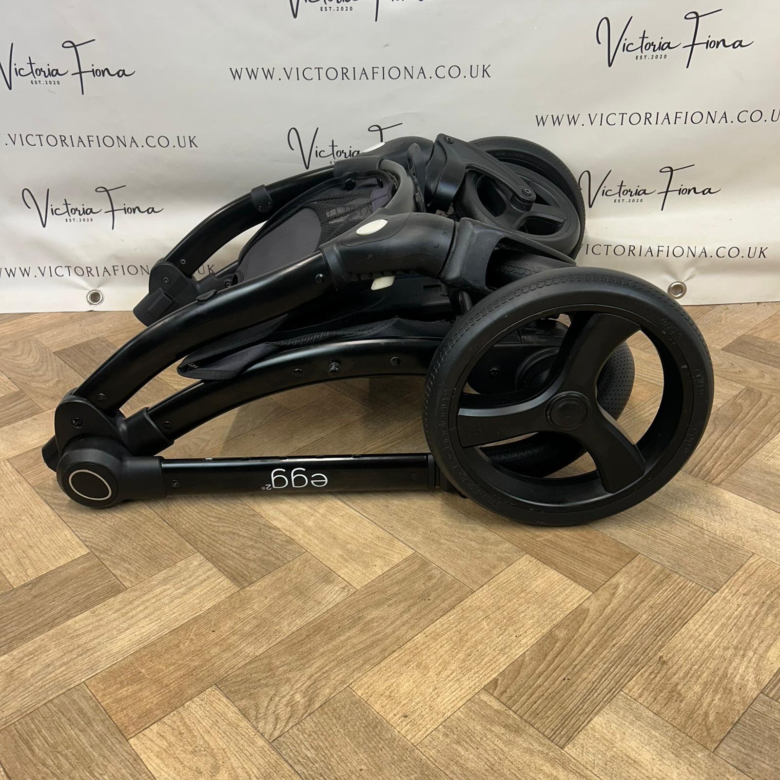 PRELOVED Egg2 Carrycot and Pushchair - Just Black 🖤 - Image 10