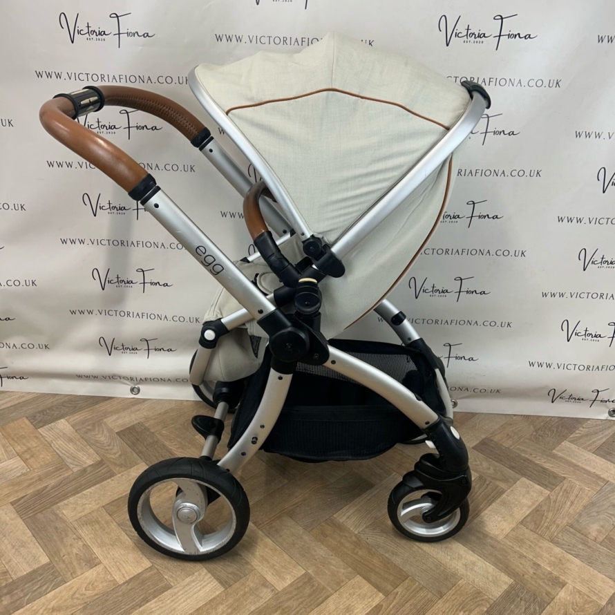 PRELOVED Babystyle Egg Pushchair & Carrycot - Prosecco 🤍 - Image 5