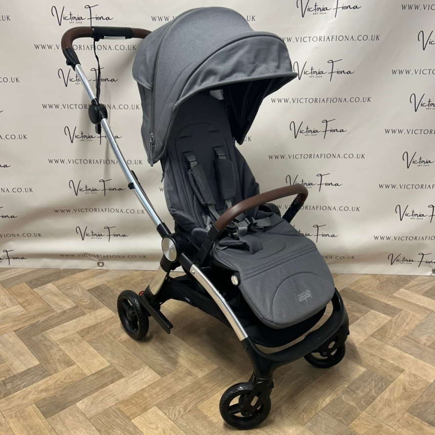 PRELOVED Mamas and Papas Airo Compact Stroller - GREY & BROWN