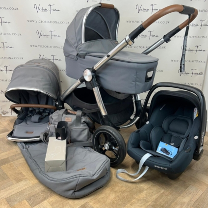 PRELOVED Mamas & Papas Ocarro Carrycot & Pushchair - Fossil Grey 🩶NEW CAR SEAT