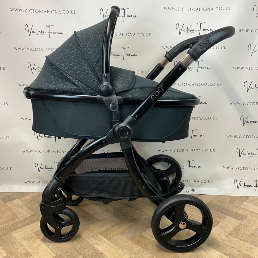 PRELOVED Egg2 Complete Travel System - Geo Black 🖤 - Image 2